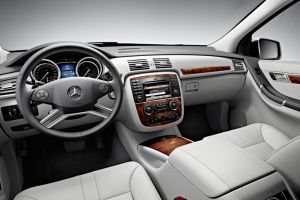 Mercedes-Benz Clase R: espacio, prestigio y máximo confort